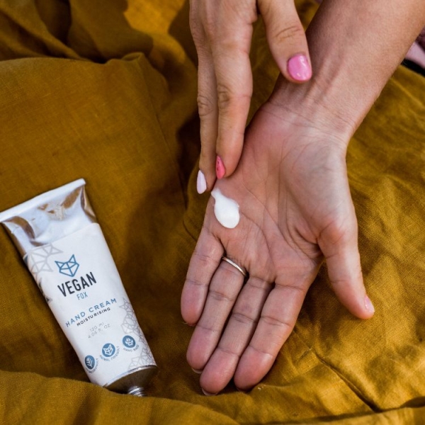 vegan hand cream moisturising