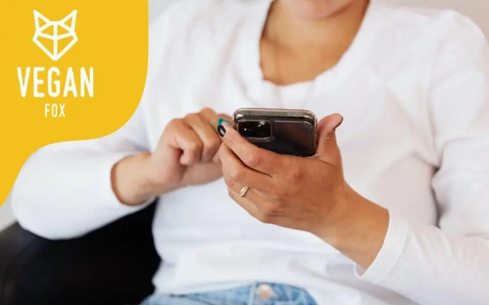 Kāda ir ādas kopšanas trendu patiesā cena - ieteikumi no Vegan Fox